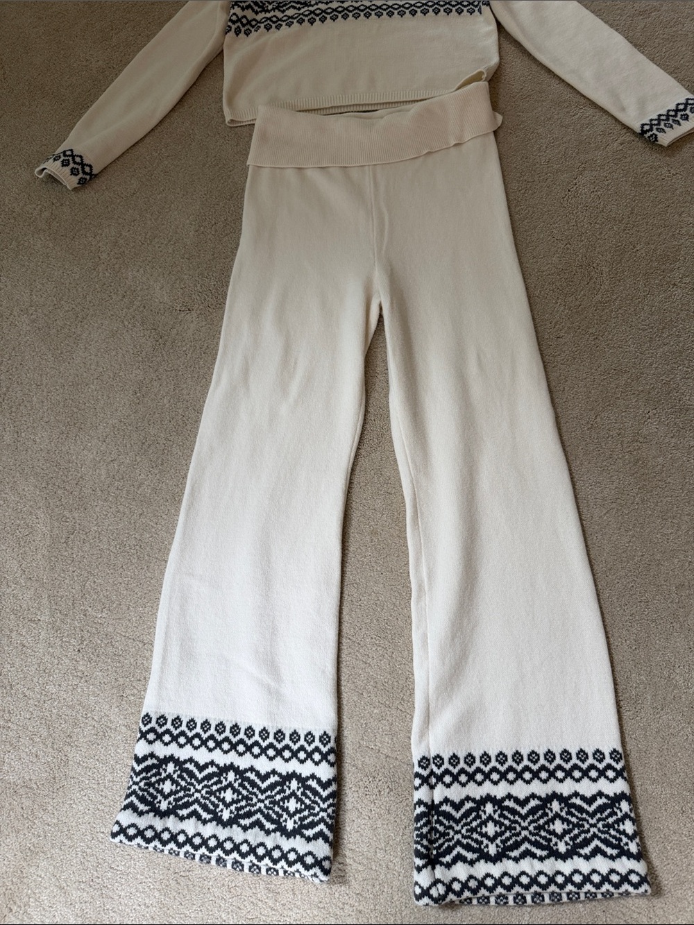 aerie Cream Knit Hoodie Set with Black Fair Isle Trim - Picture 2 of 10